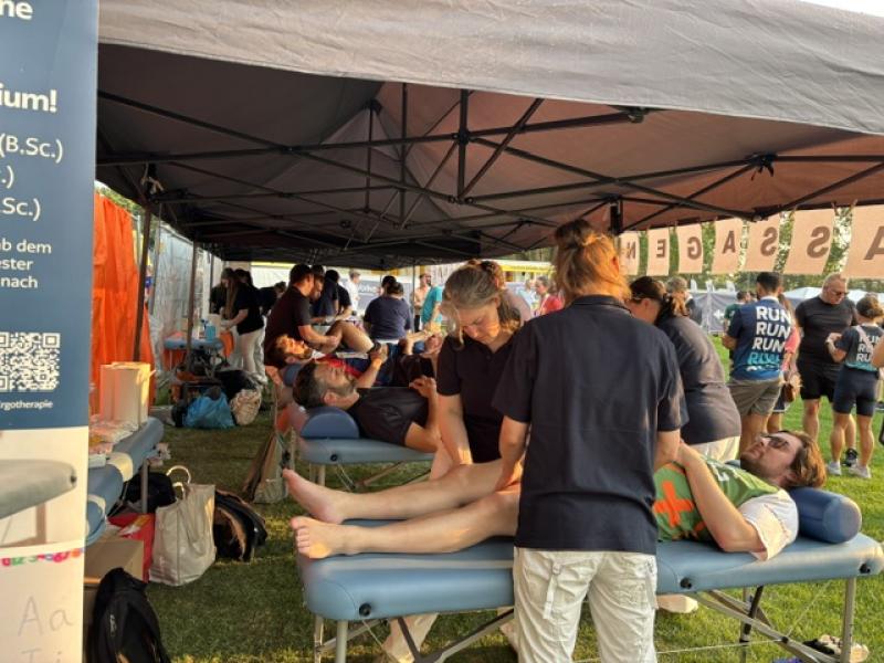 Massage im Zelt